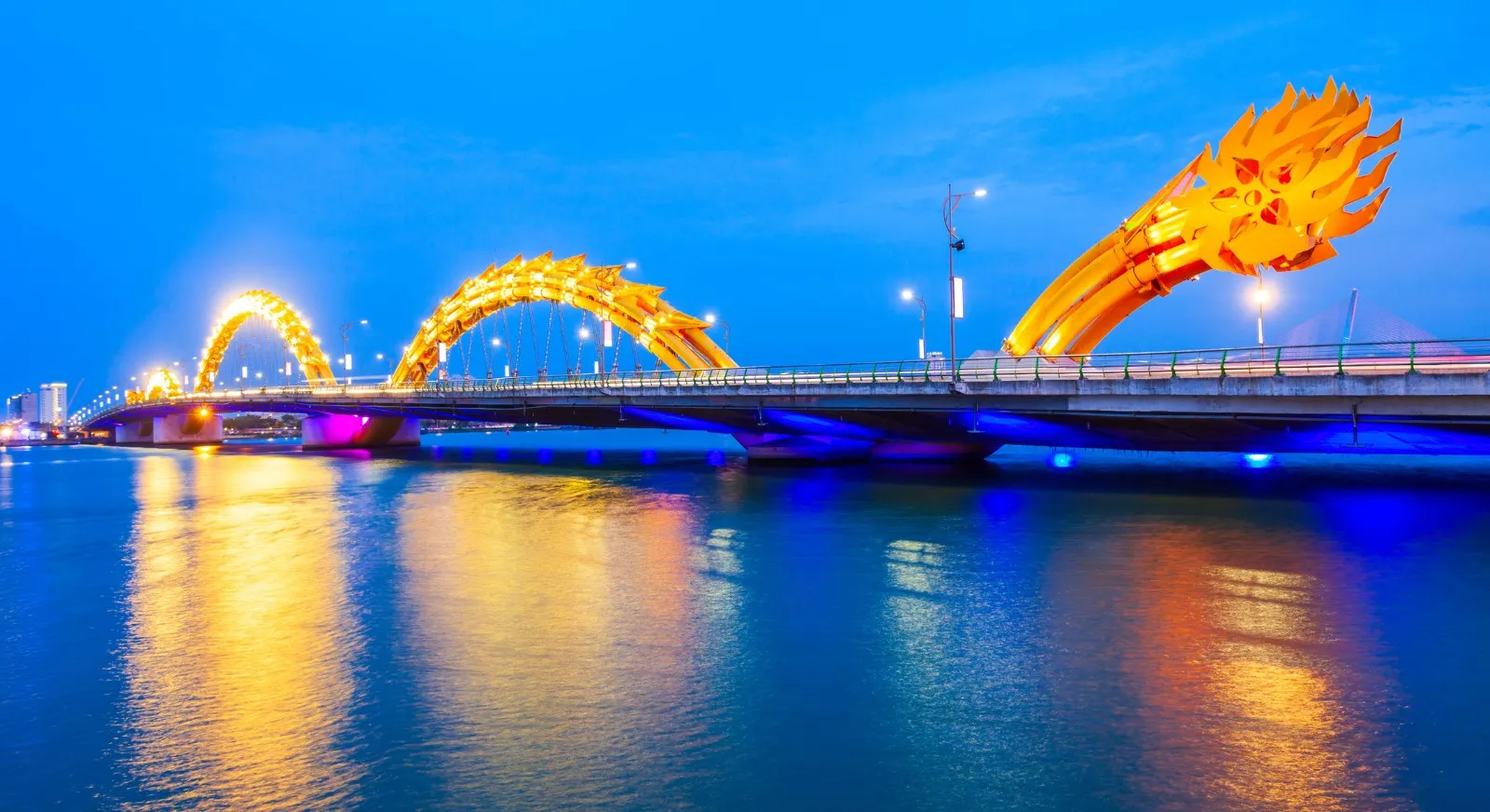 Danang-Dragon-Bridge-IML-Travel