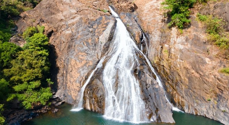 Dudhsagar-Falls-Waterfall-Goa-IML-Travel