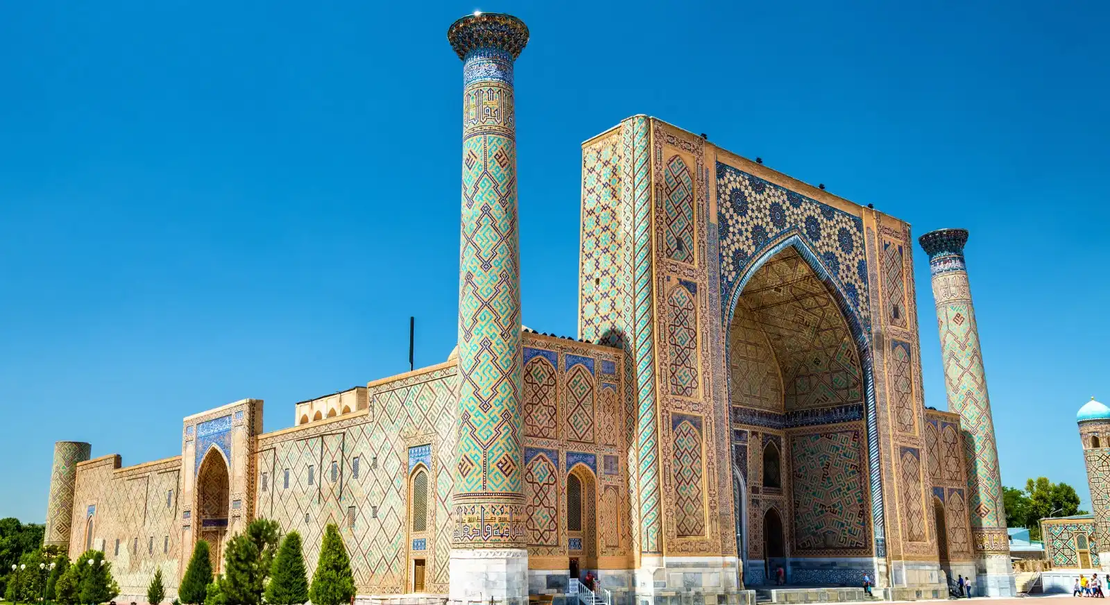 Evening-Registan-Square-Uzbekistan-IML-Travel
