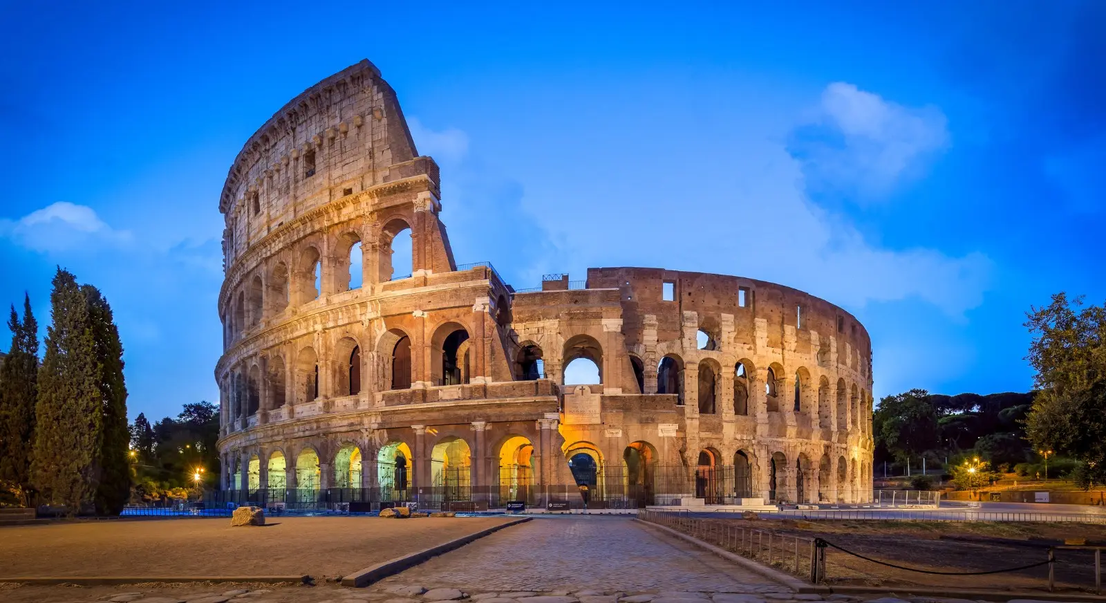 Evening-Vew-Colosseum-Rome-Italy-IML-Travel