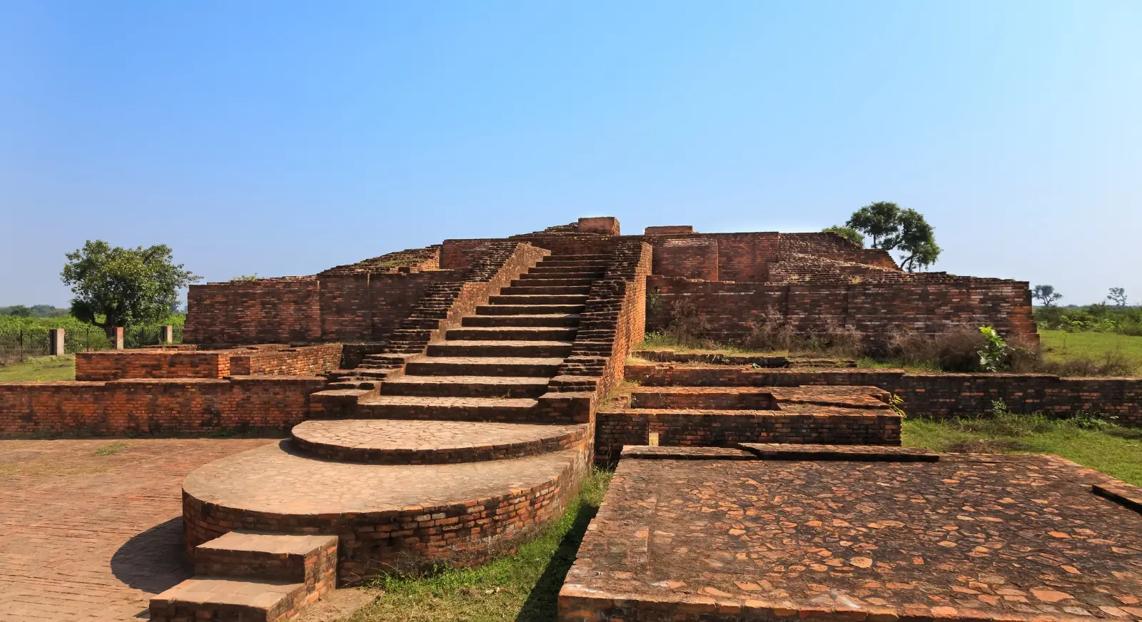 Jetavana-Buddhist-temple-Uttar-Pradesh-Buddhist-pilgrimage-IML-Travel