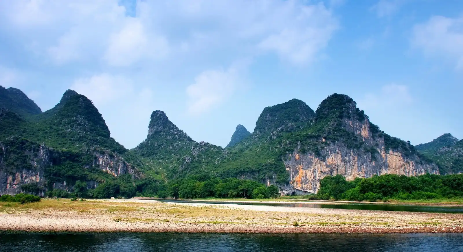 Lijiang-River-in-China-IML-Travel