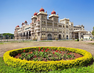 Mysore-Palace-Mysore-Karnataka-IML-Travel