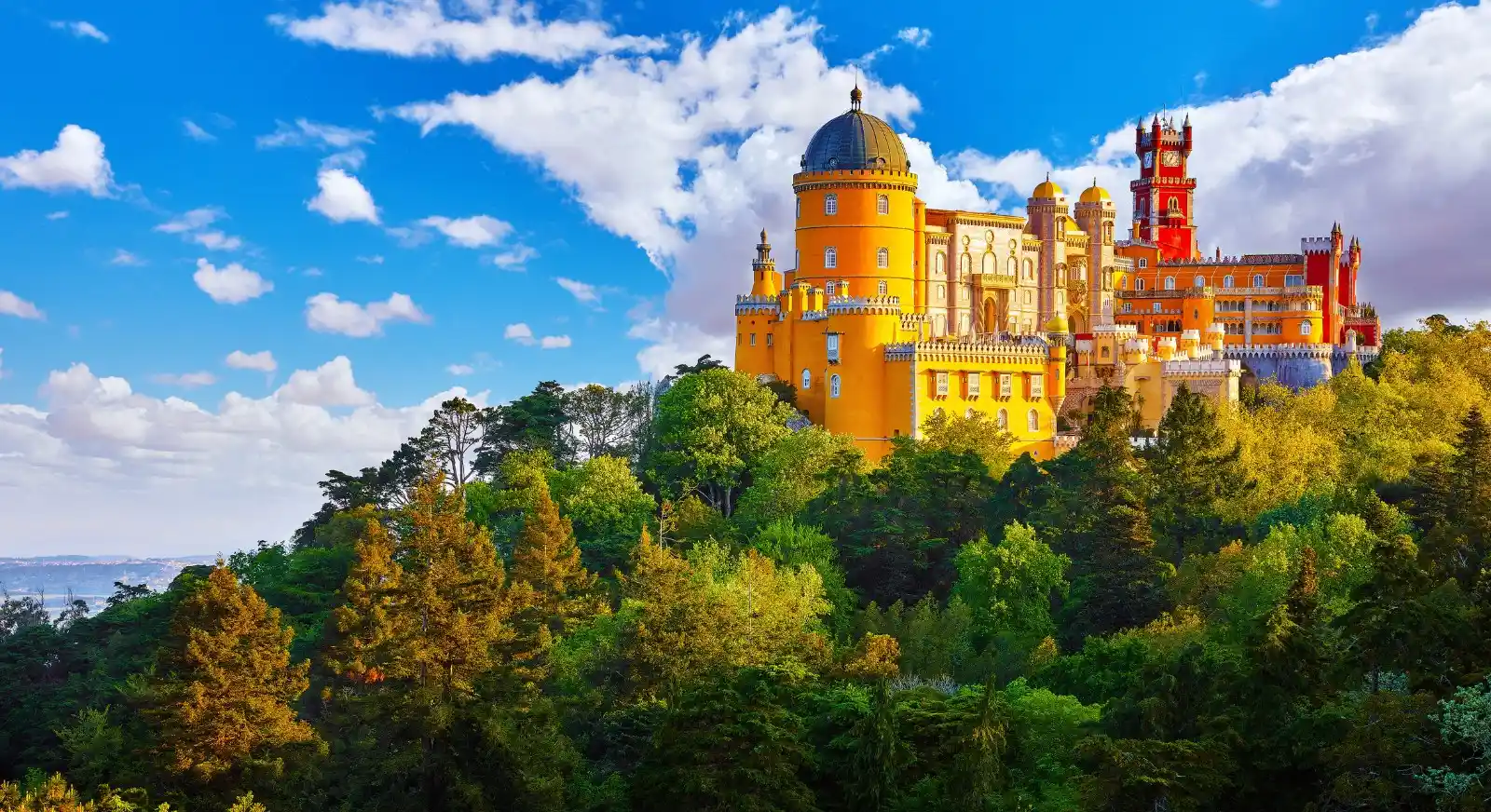 National-Palace-Pena-Sintra-Portugal-IML-Travel