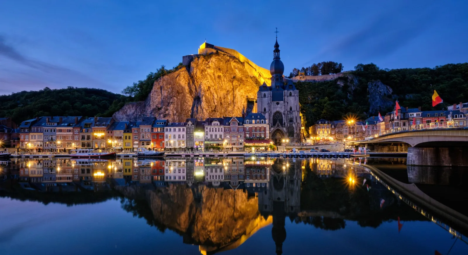 Night-View-of-Dinant-Town-IML-Travel