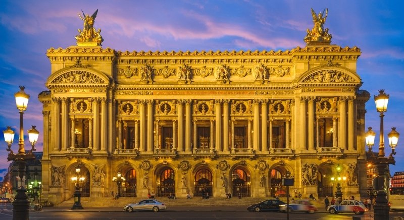 Night-View-of-the-Palais-Garnier-Opera-in-Paris-IML-Travel