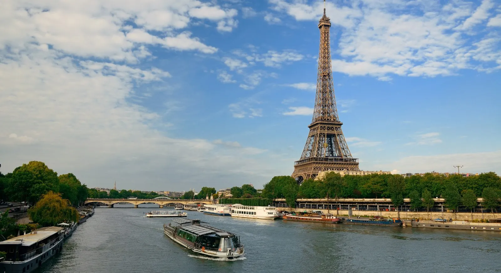 River-Seine-Paris-IML-Travel