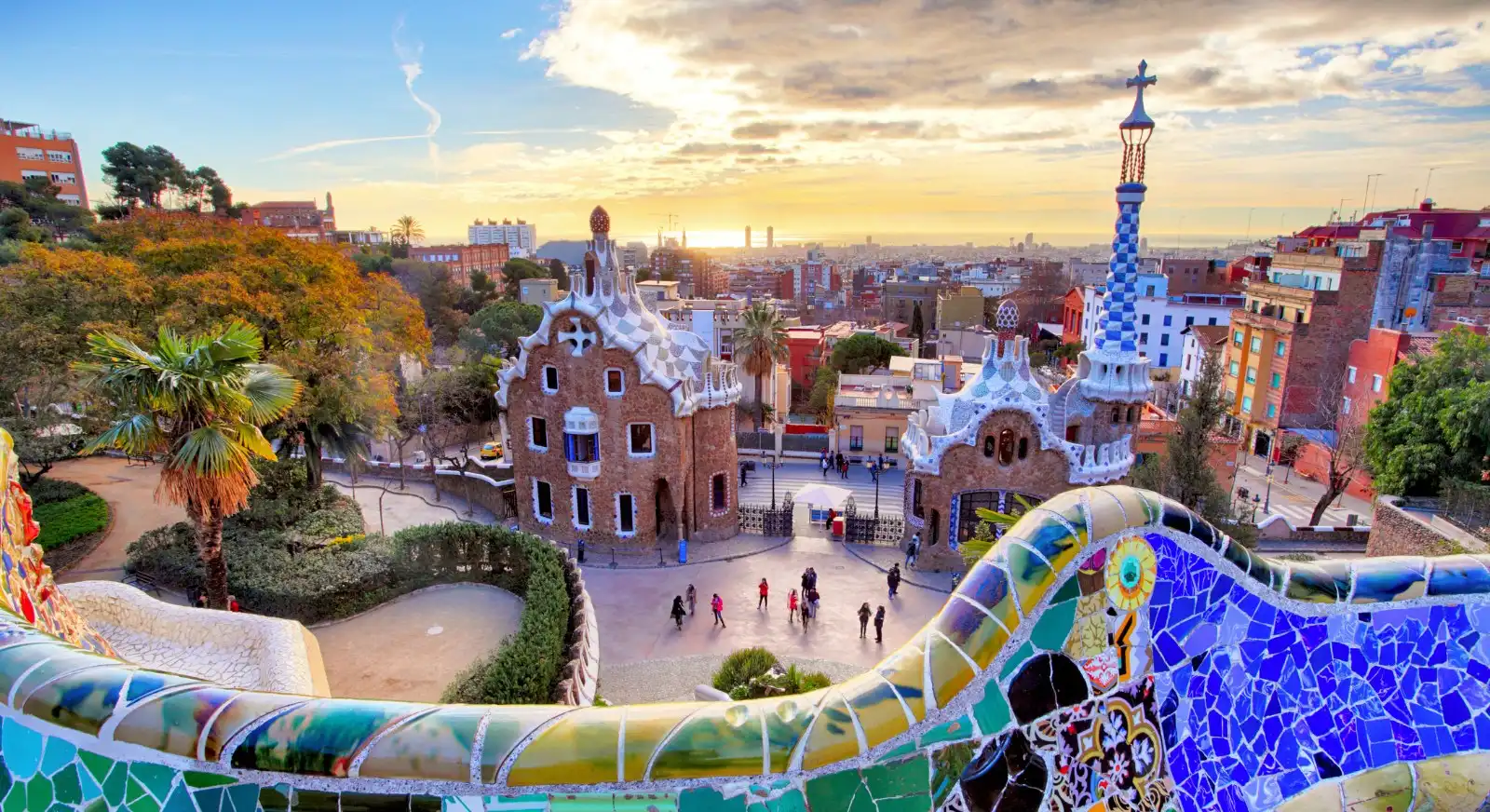 Sunset-Park-Guell-Barcelona-Spain-IML-Travel