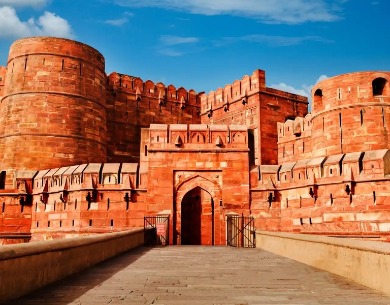 Delhi Agra One Day Tour from Delhi – Itinerary & Sightseeing