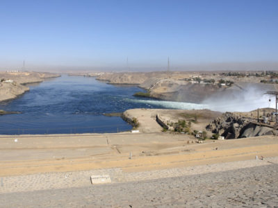 Aswan-high-dam-IML-Travel-800x600 (2)