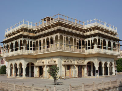 Mubarak-Mahal-IML-Travel-800x600
