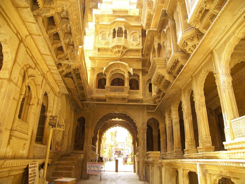 Patwon-Ki-Haveli-Jaisalmer-IML-Travel