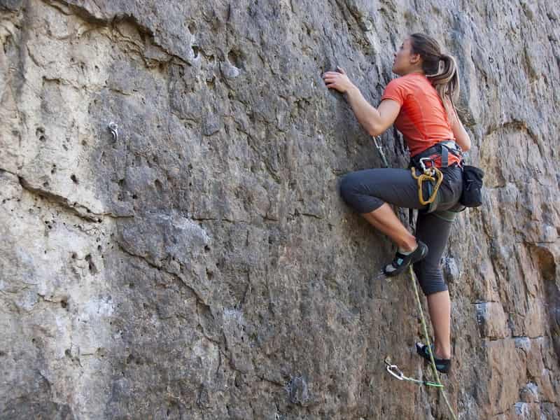 Rock-Climbing-jim-corbett-IML-Travel