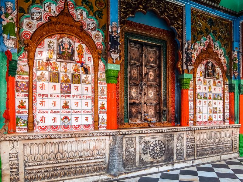 hanuman-garhi-ayodhya-IML-Travel
