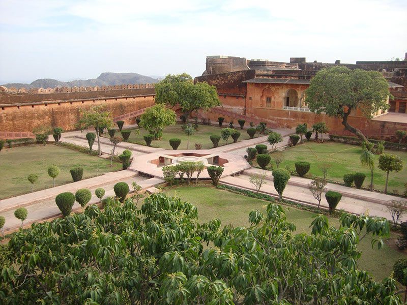 jaigarh-fort-jaipur-IML-Travel