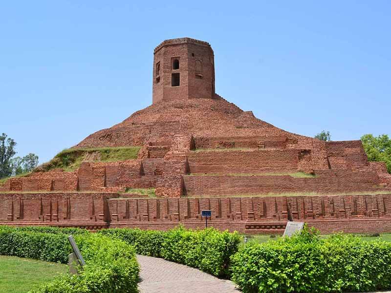 Chaukhandi-Stupa-Sarnath-IML-Travel