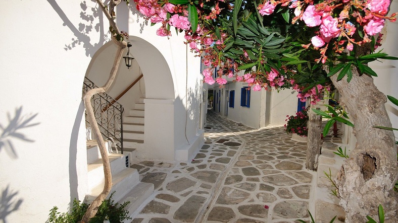 Greece-honeymoon-package-IML-Travel-788x443 (3)
