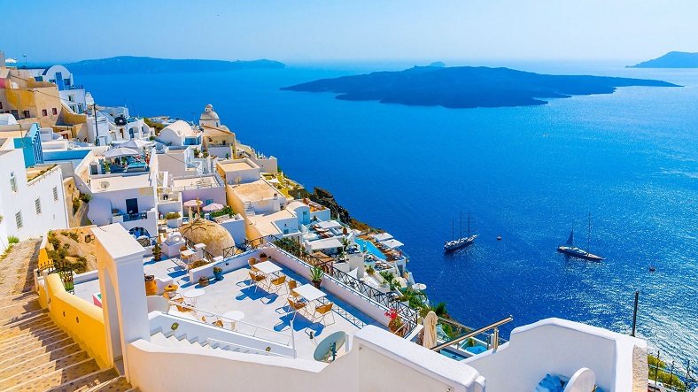 Greece-honeymoon-package-IML-Travel-788x443 (5)