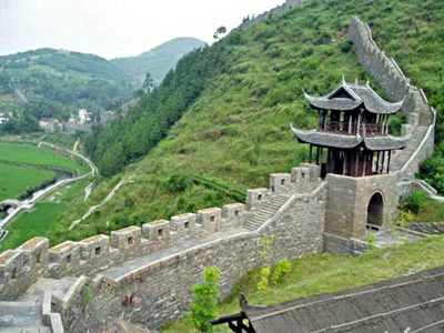 sections-of-great-wall-featured-compressor